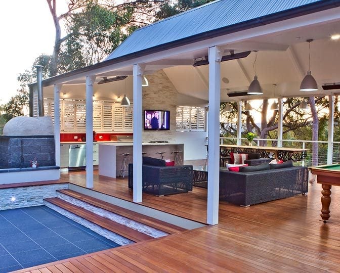 outdoor-kitchen-extension-by-adbuilt